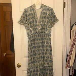 Max Studio Blue and Cream Floral Midi Dress